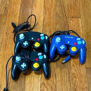 GameCube Controllers